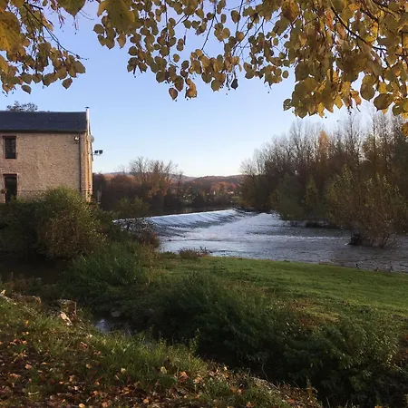 Bed and breakfast Quiet Double Ensuite Room, Own Entrance *