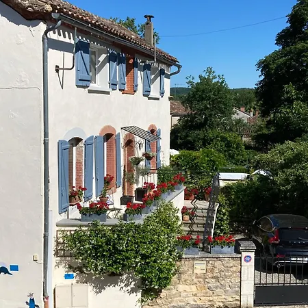 Bed and breakfast Quiet Double Ensuite Room, Own Entrance